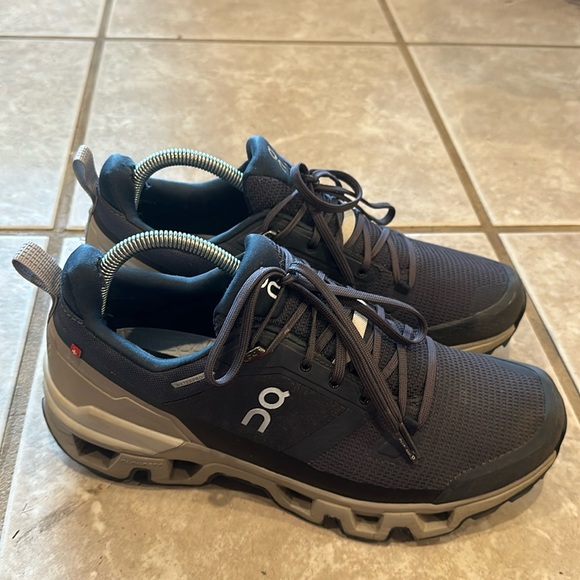 On Running Shoes On Running Cloud Cloudwander Navy Waterproof